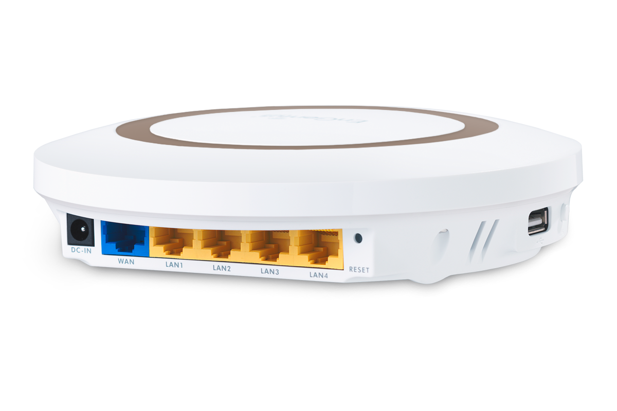 EnGenius N900 Cloud Router ports and USB slot